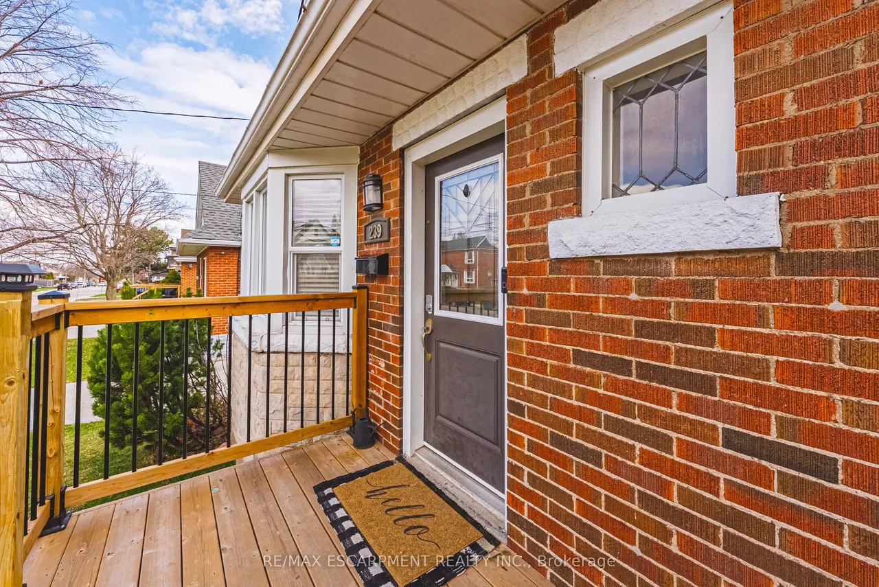 239 Rosewood Road — photo 2