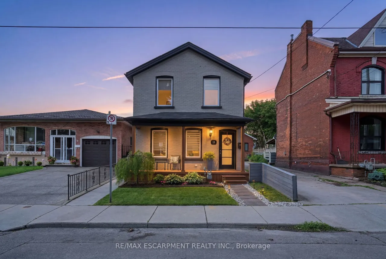 13 Picton Street W — photo 33