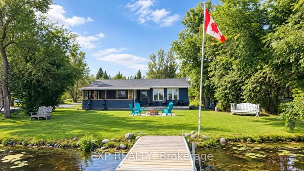 9 Charlotte Crescent — photo 2