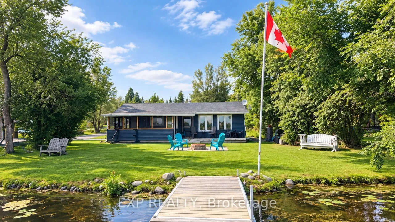 9 Charlotte Crescent — photo 2