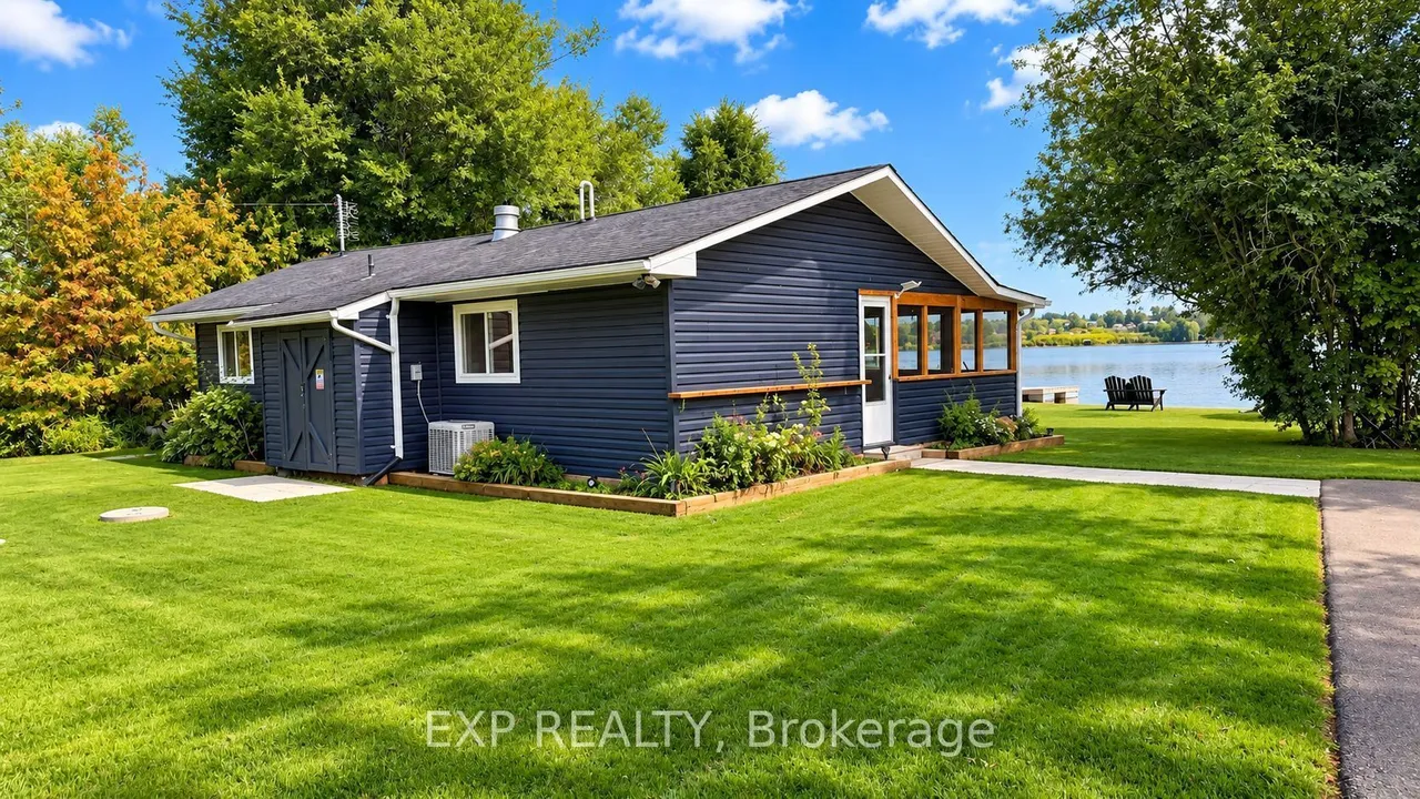 9 Charlotte Crescent — photo 16