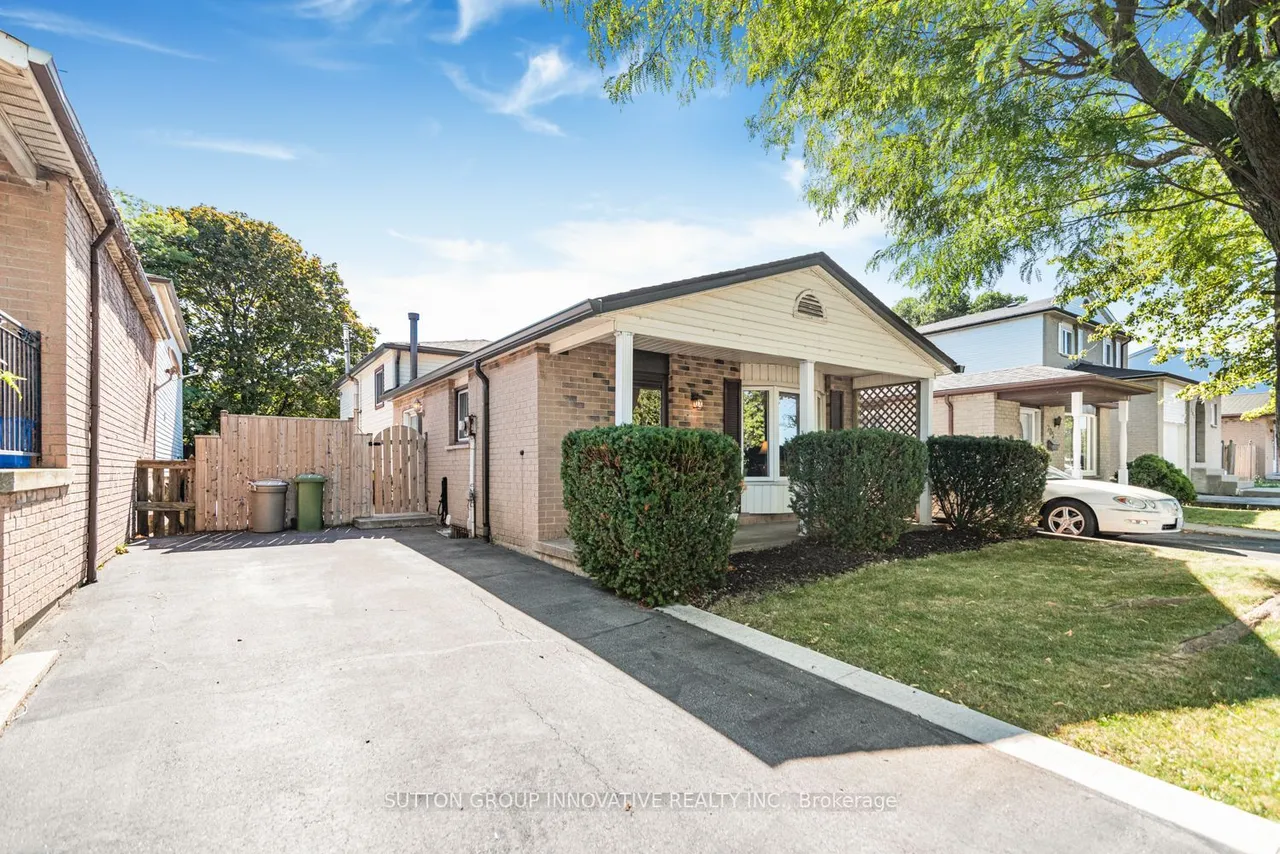 703 Upper Wentworth Street — photo 3