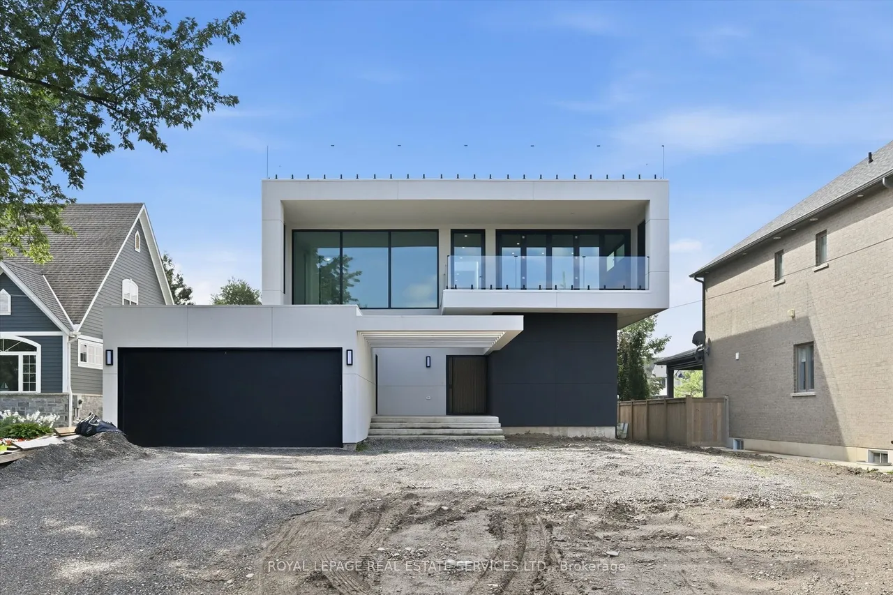 36 Windemere Road — photo 2