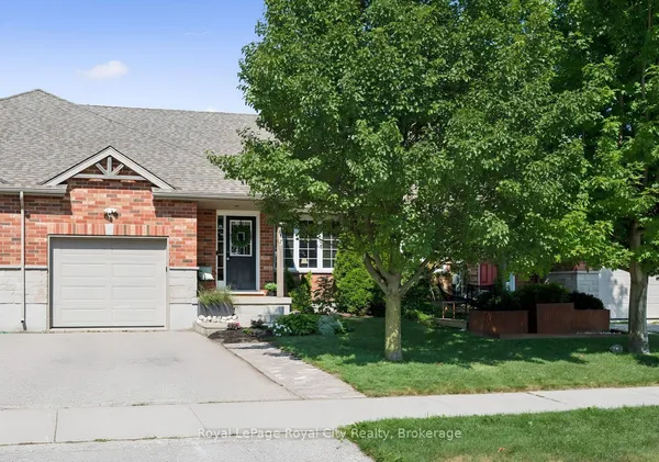 105 Spencer Drive — photo 2