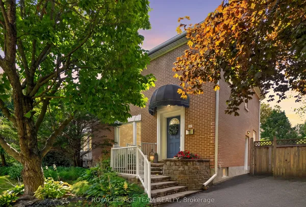 12 Lenore Place