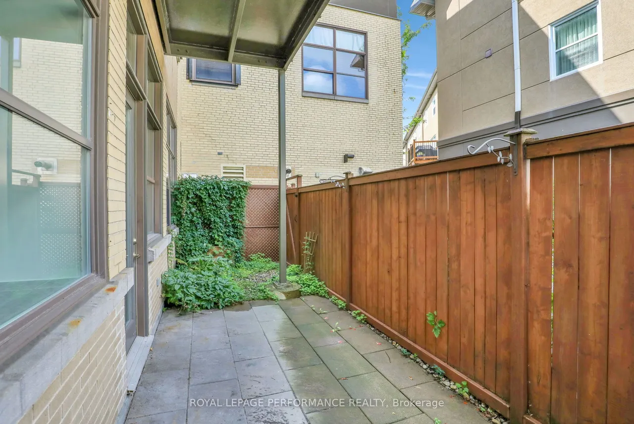 345 St. Denis Street — photo 26