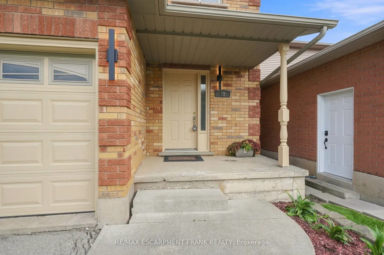 79 LYNNETTE Drive — photo 3