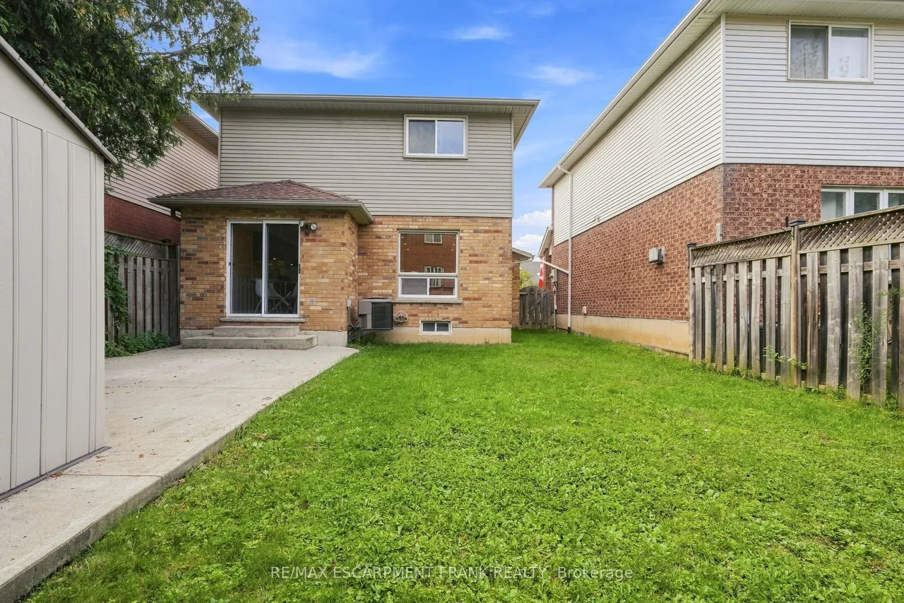 79 LYNNETTE Drive — photo 50