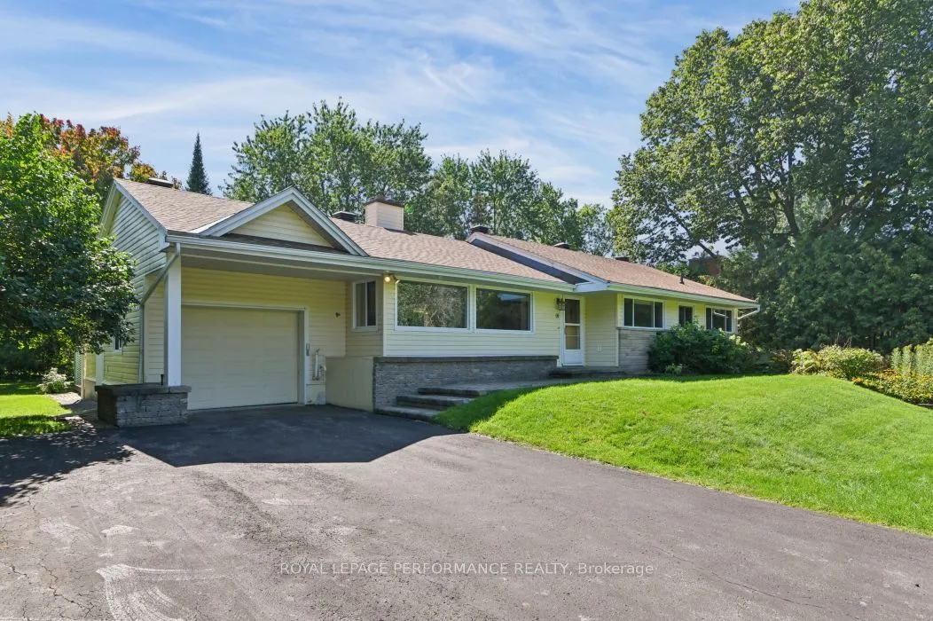18 Honey Gables Drive — photo 2