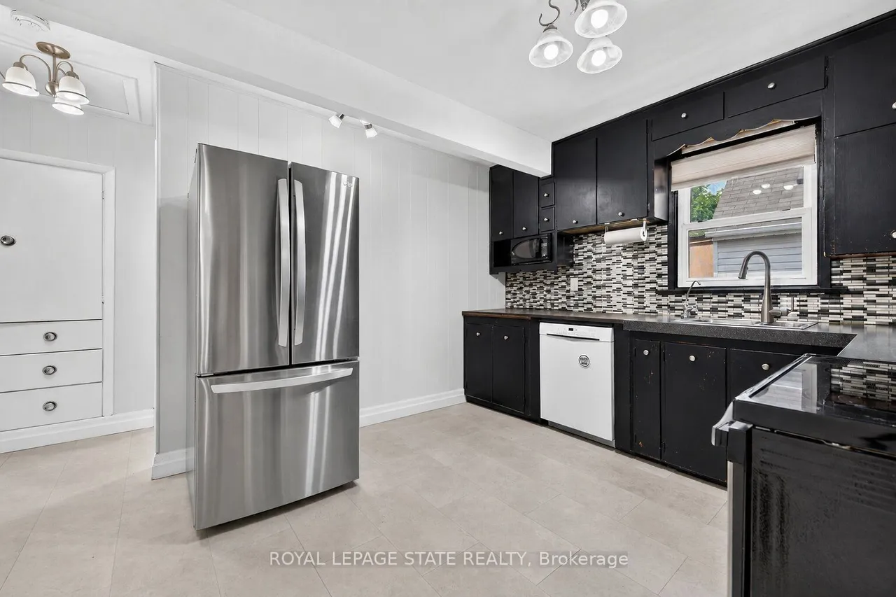 302 East 28th Street — photo 3