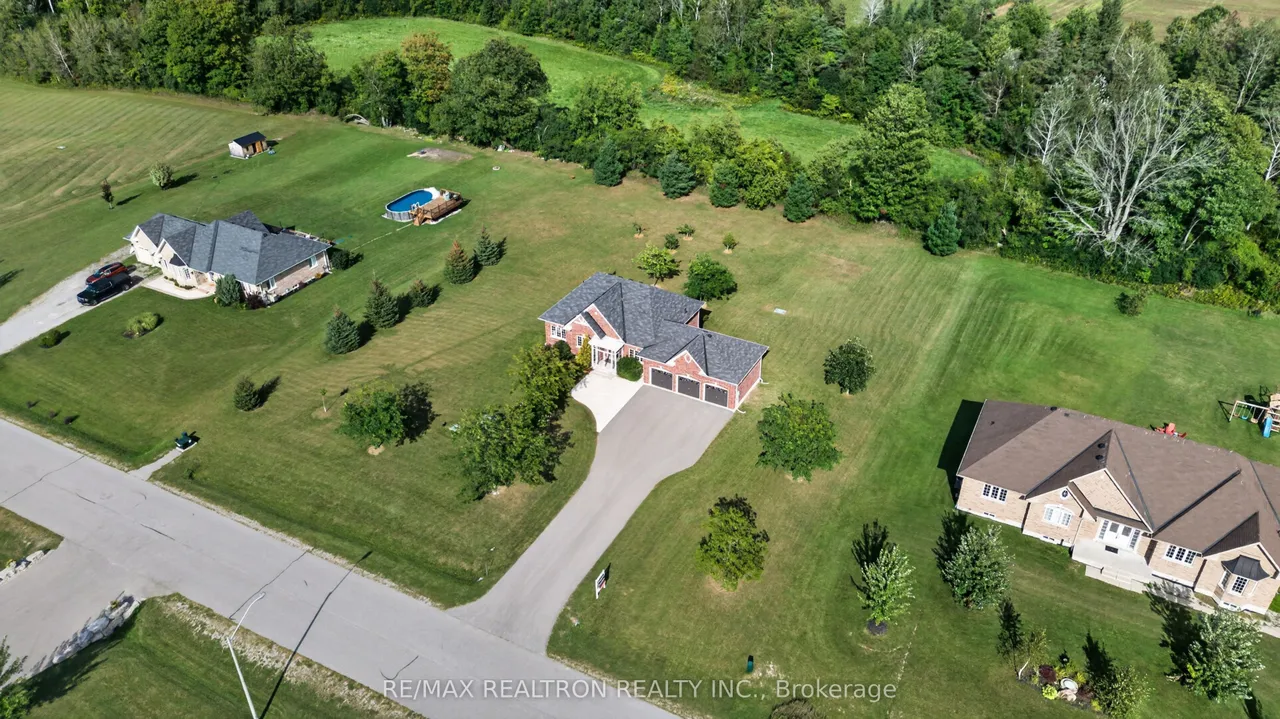 59 Songbird Crescent — photo 44
