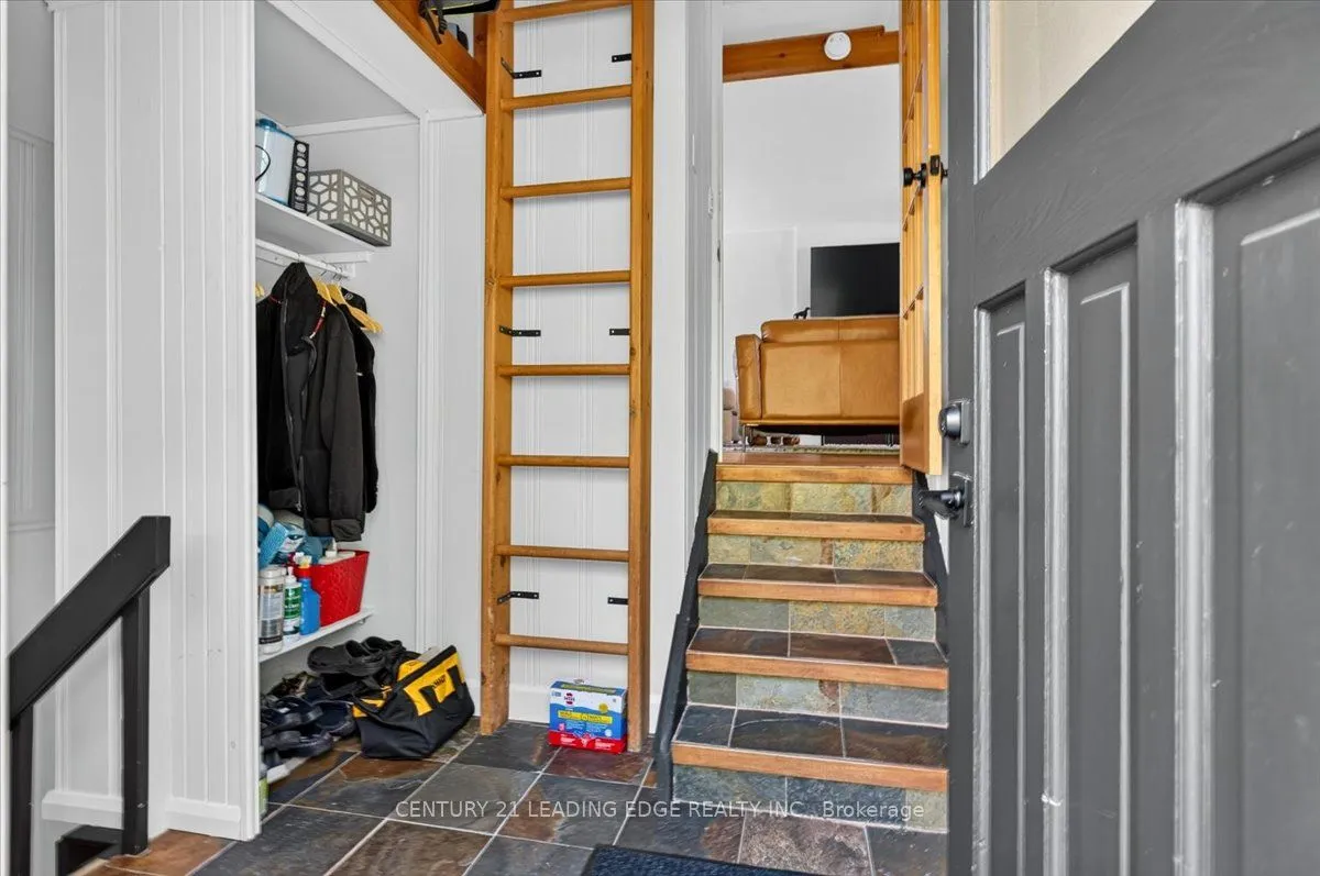 143 Campbell Crescent — photo 49