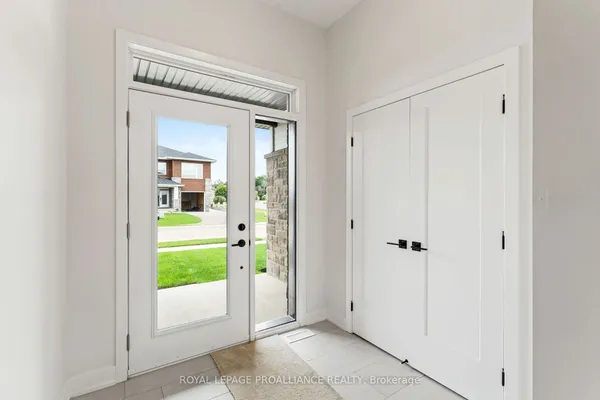 1169 Moore Street — photo 2