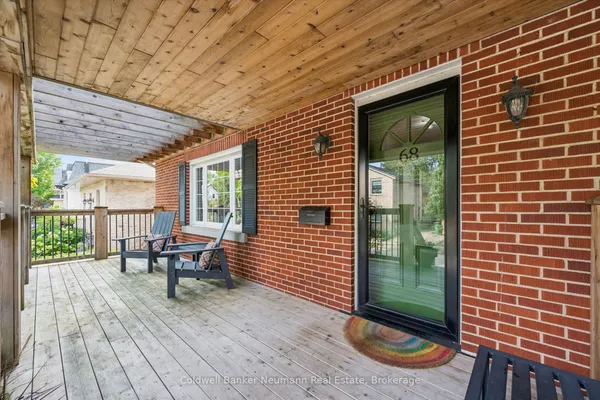 68 Albert Street — photo 2