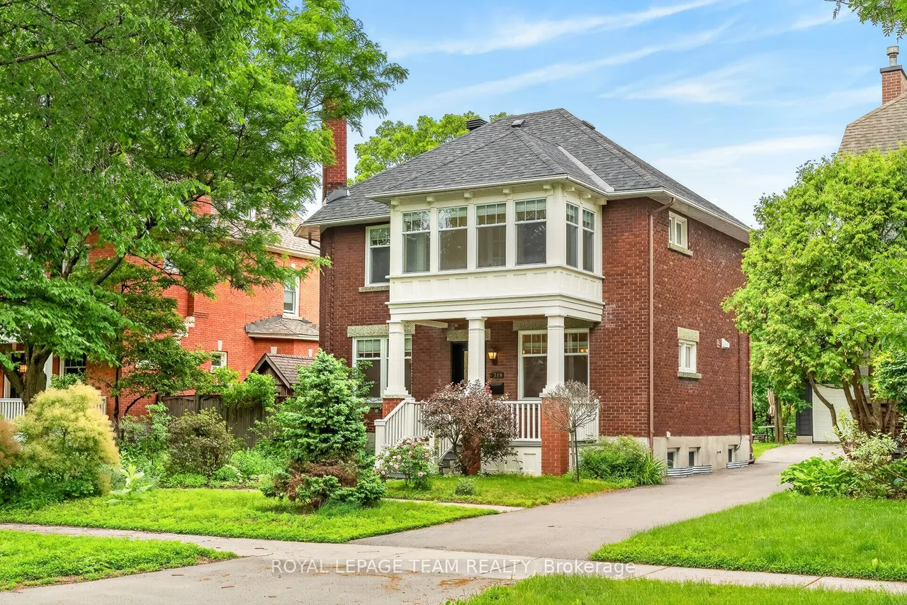 318 CLEMOW Avenue