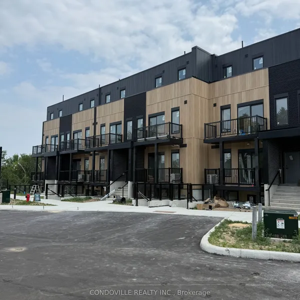 854 Doon Village Road E — photo 2