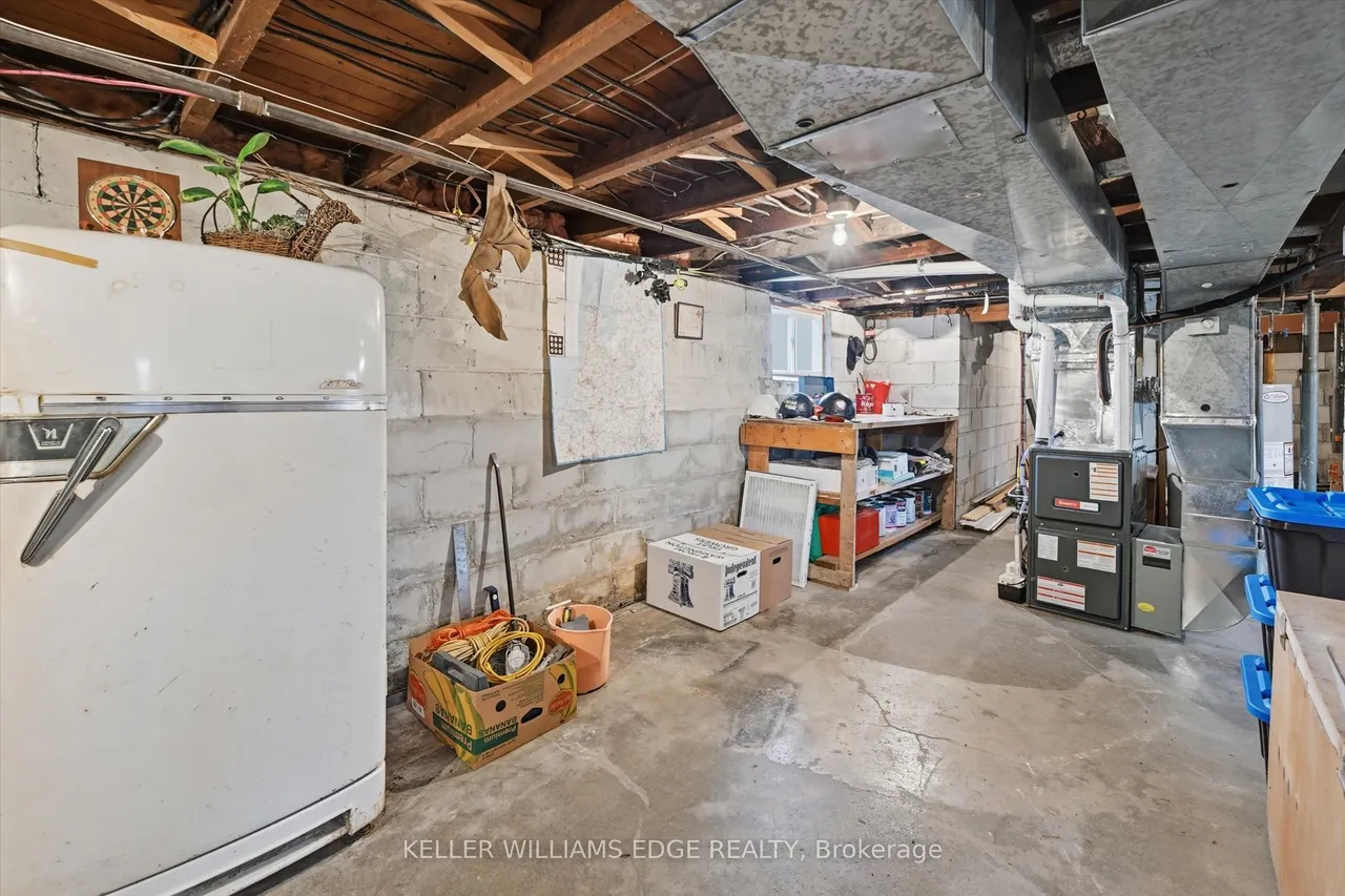 144 Campbell Avenue — photo 35