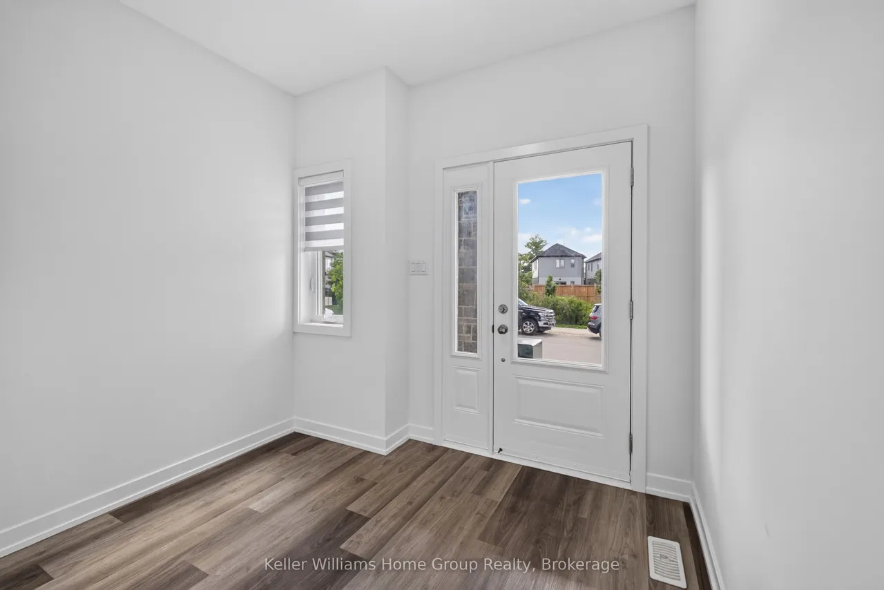 23 Ferris Circle — photo 3