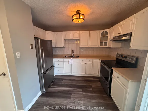 1300 Upper Ottawa Street — photo 2