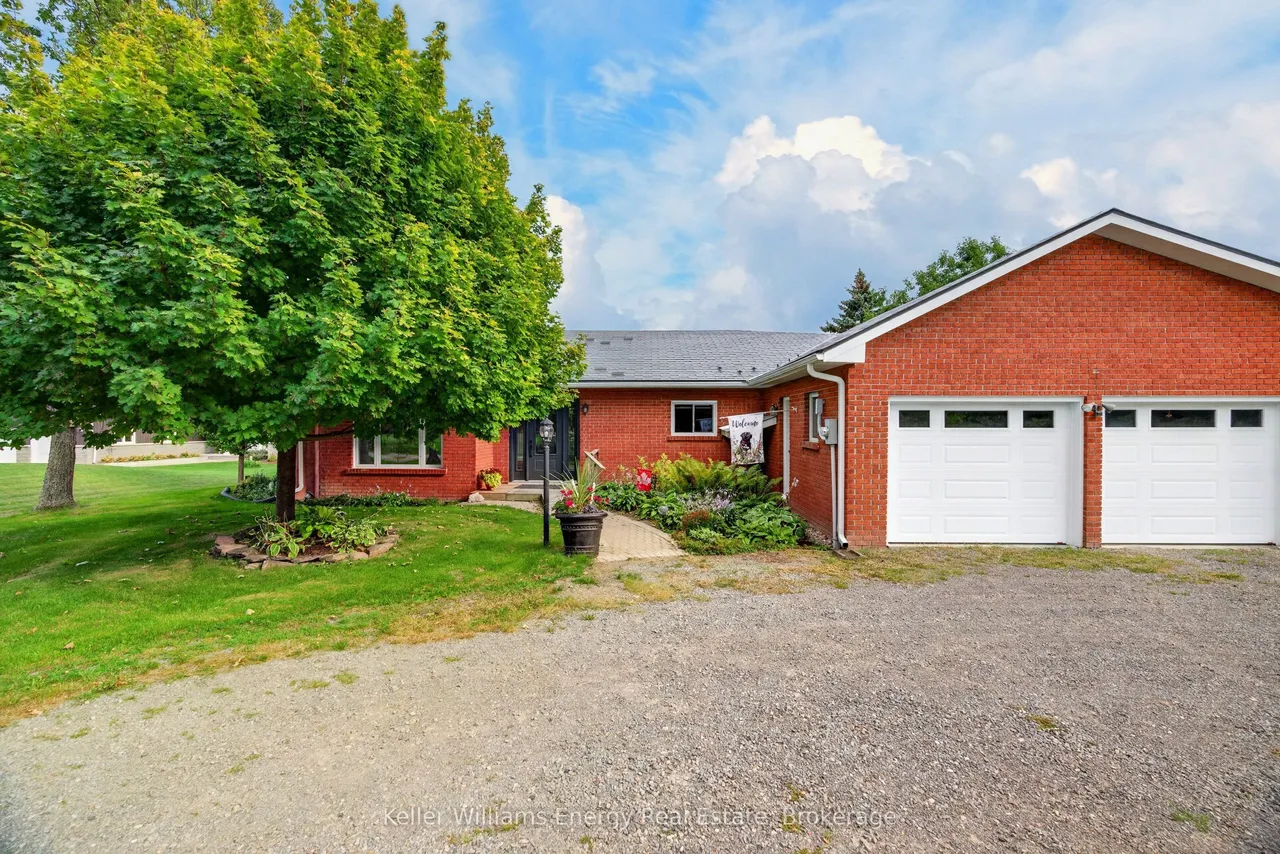 89 Smith's Bay Avenue