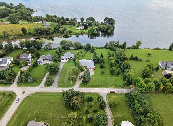 89 Smith's Bay Avenue — photo 2