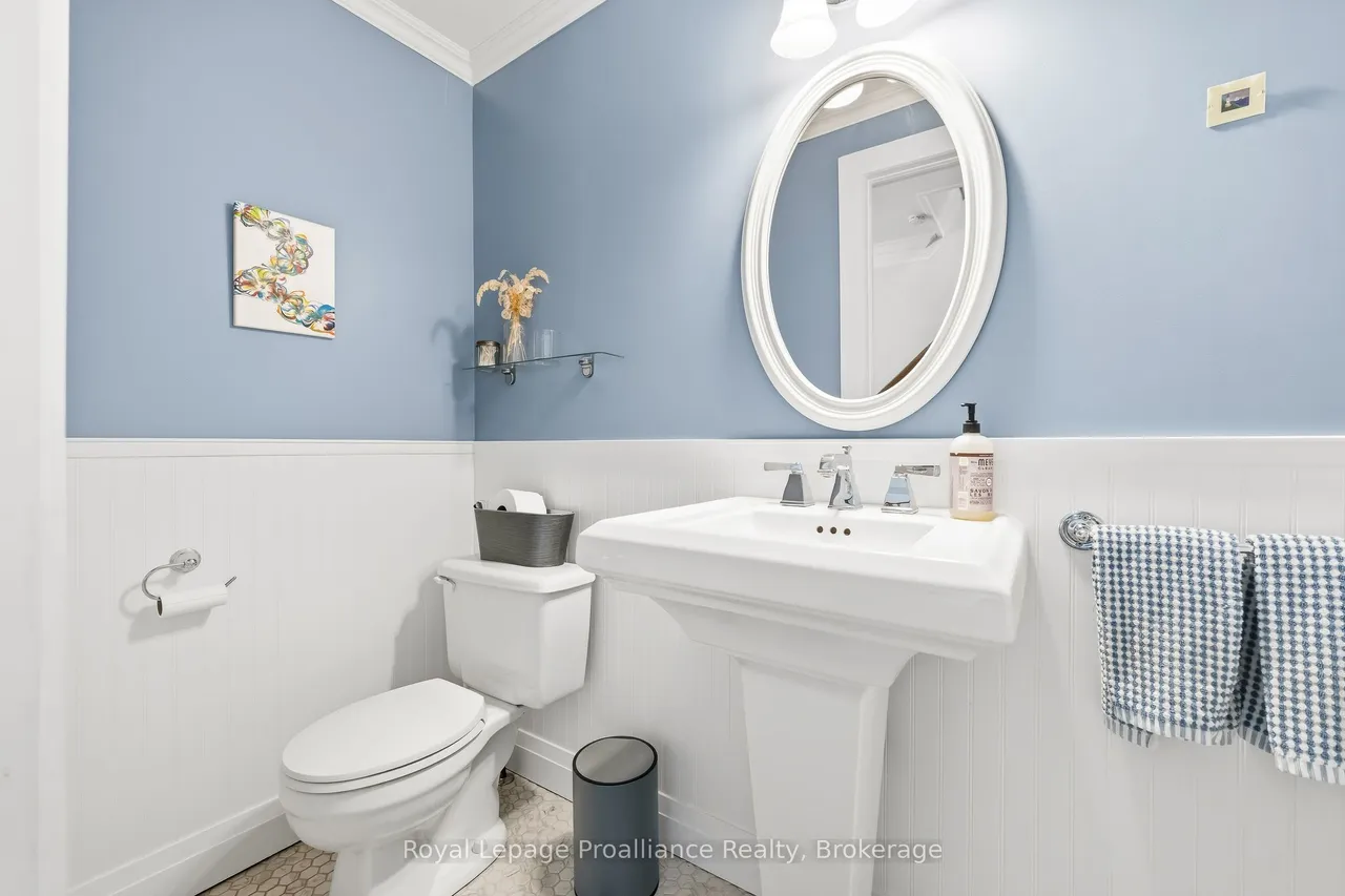 65 Prince Edward Street — photo 3