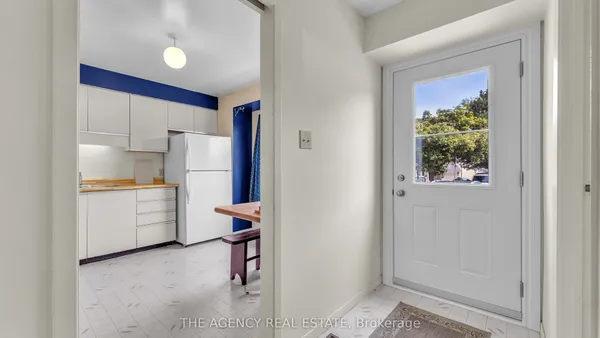 75 Ansondale Road — photo 2