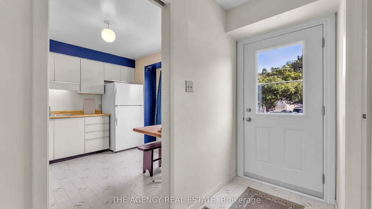 75 Ansondale Road — photo 2
