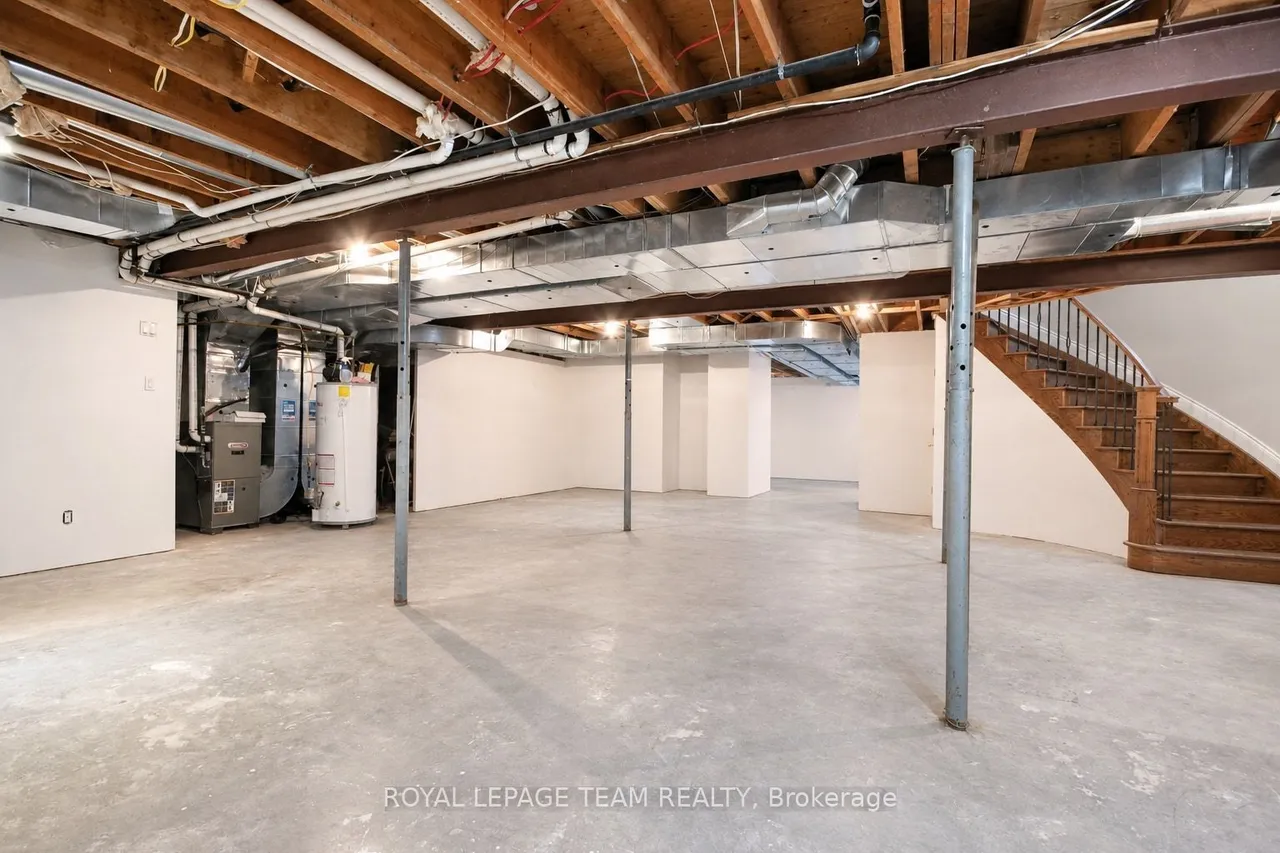1425 Balmoral Drive — photo 46