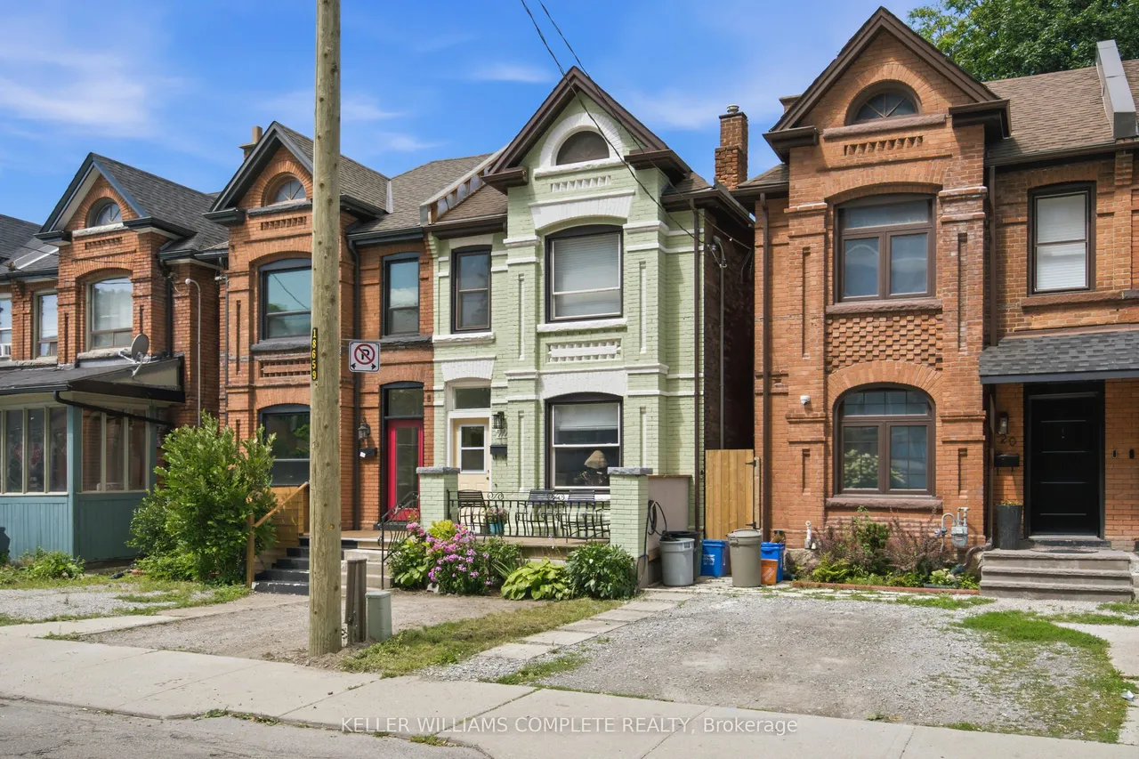 22 Spring Street — photo 2