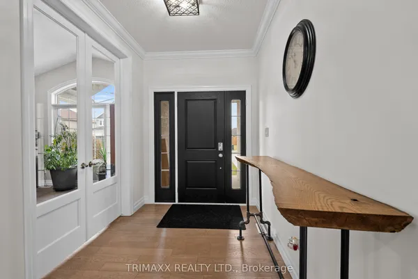 31 Thames Springs Crescent — photo 2