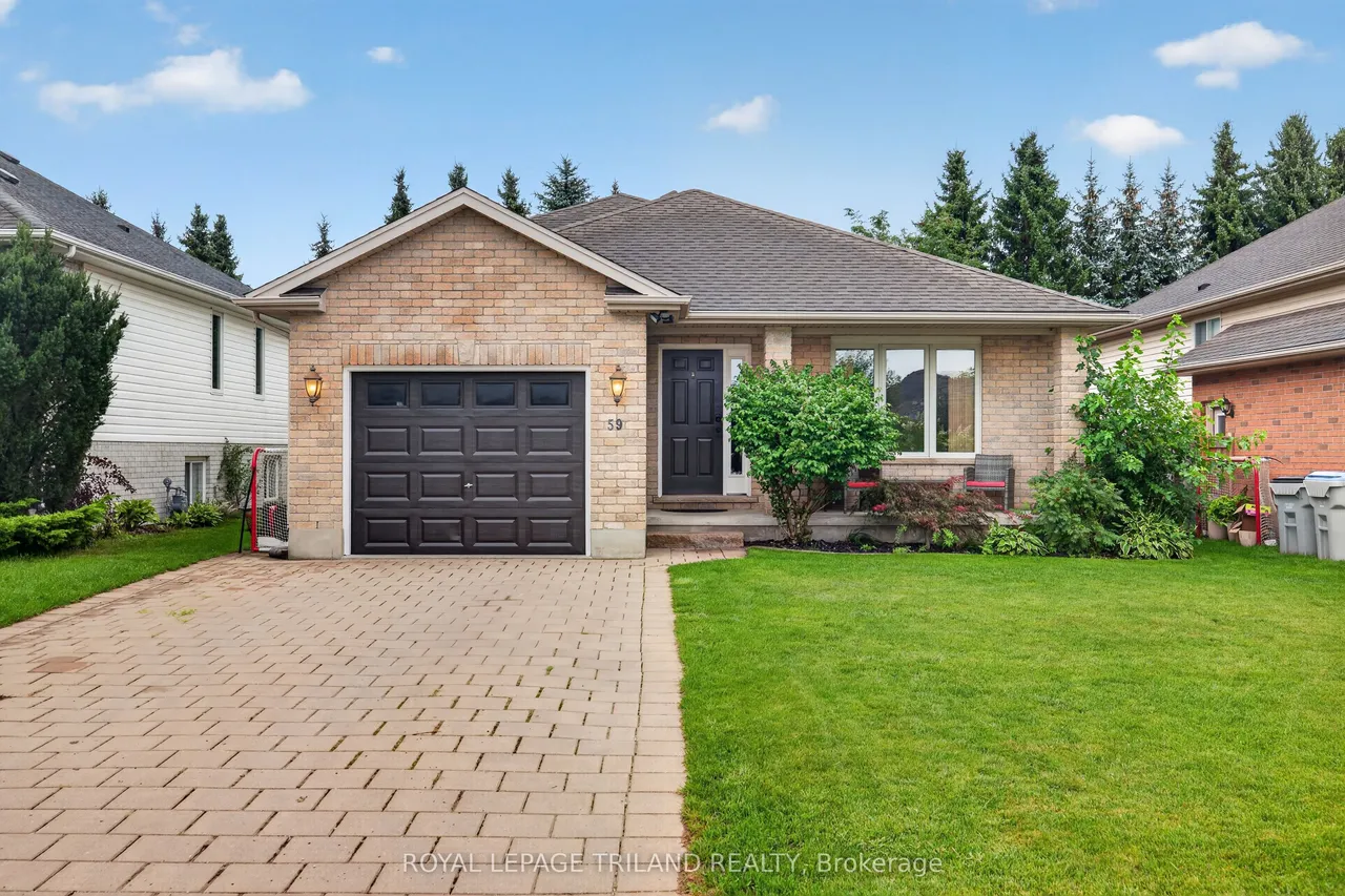59 Queensway Drive — photo 2