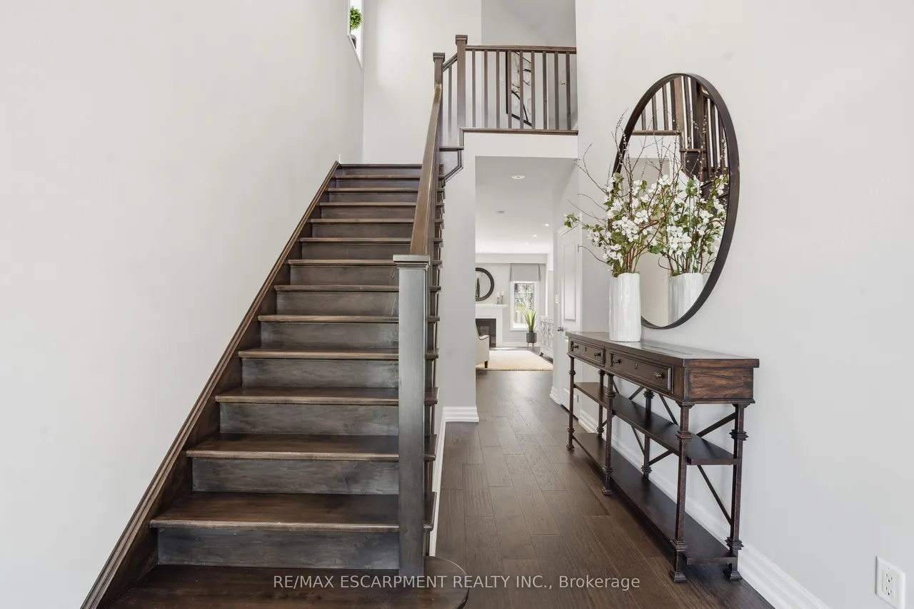441 STONEHENGE Drive — photo 3