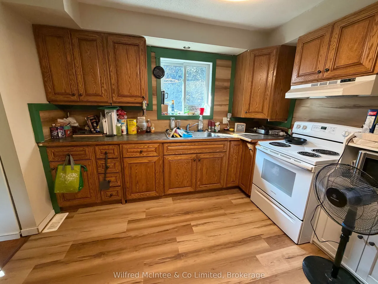 2 Parkview Court — photo 2