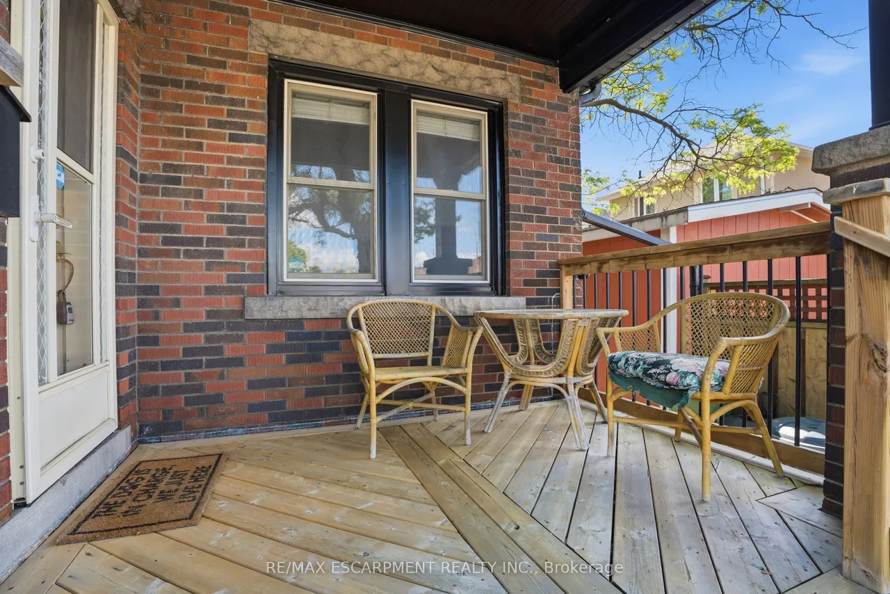 96 PALING Avenue — photo 3