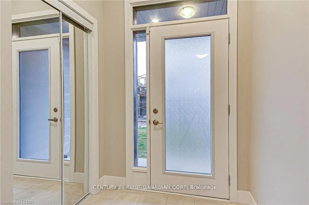 177 Edgevalley Road — photo 3