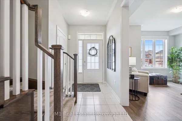 65 Elliot Avenue E — photo 2
