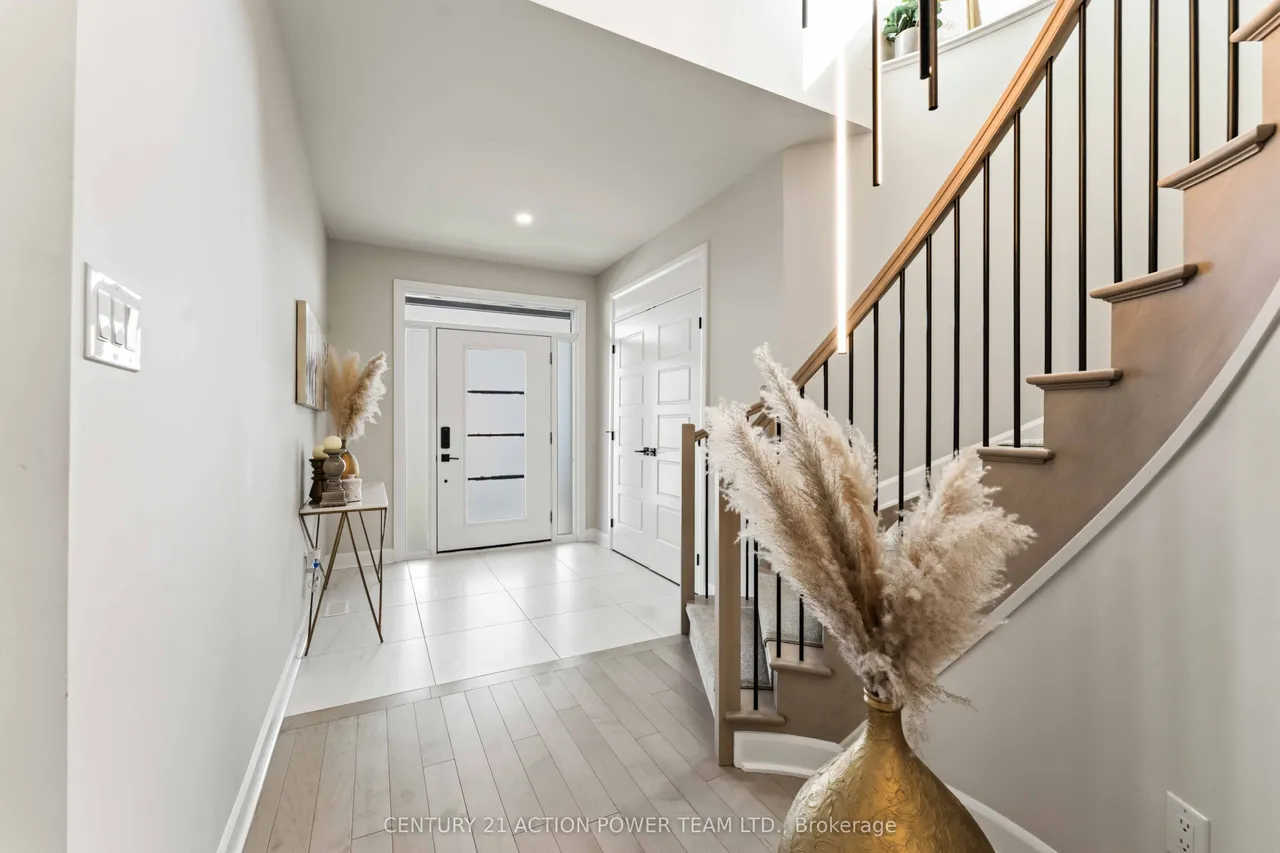 644 Moonflower Crescent — photo 3
