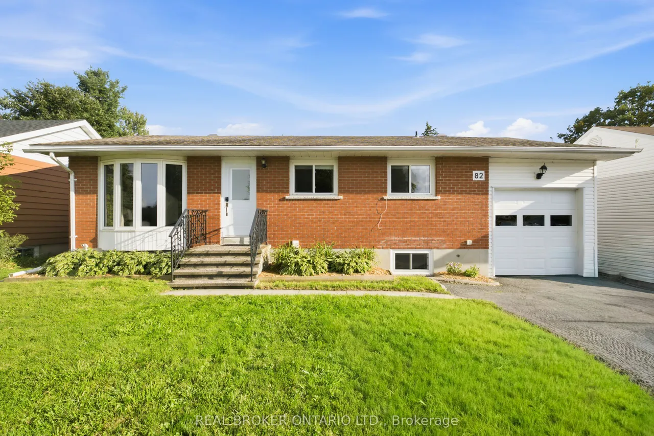 82 Meadowlands Drive W