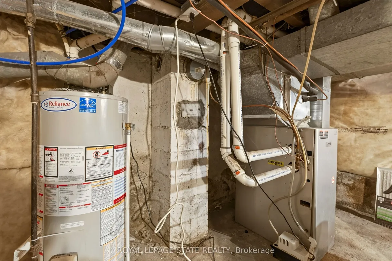 19 Land Street — photo 48