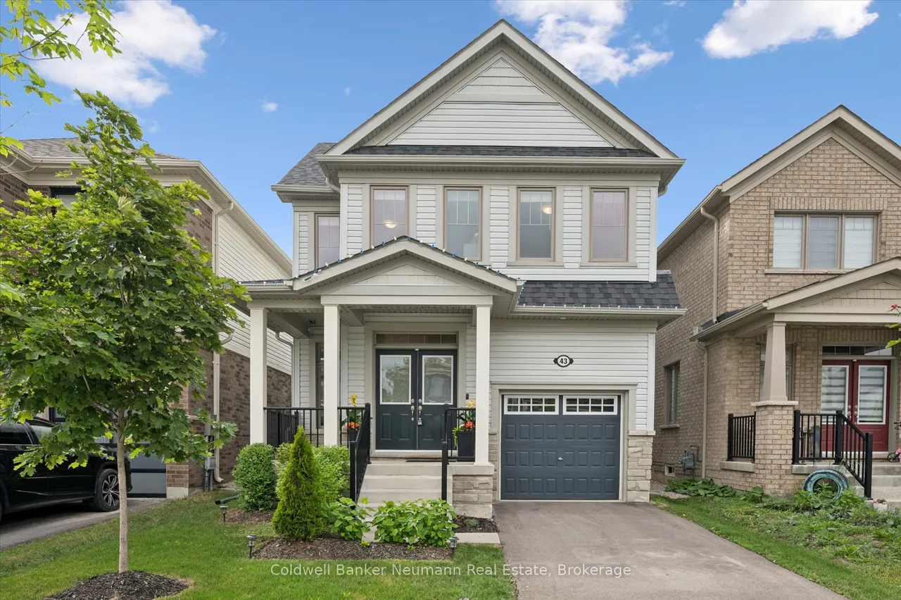 43 Harpin Way W