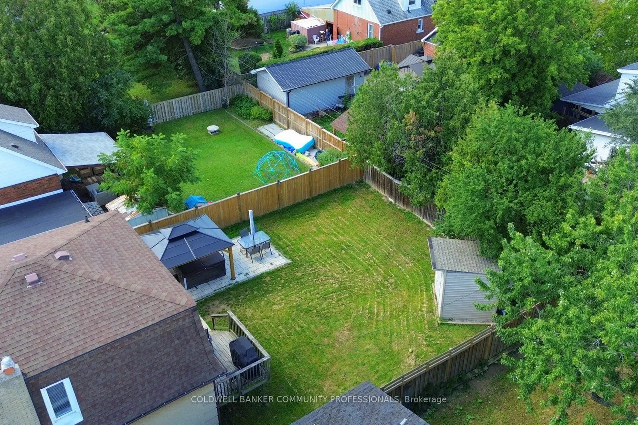 94 Howard Avenue — photo 3