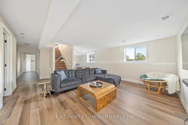 20858 Loyalist Parkway — photo 2
