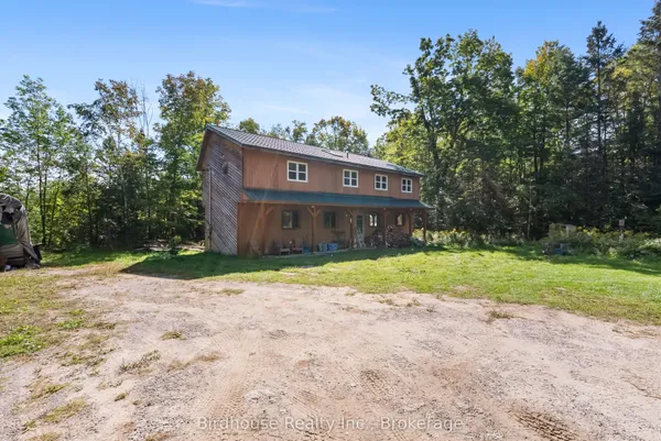 79 Honeysuckle Road — photo 2