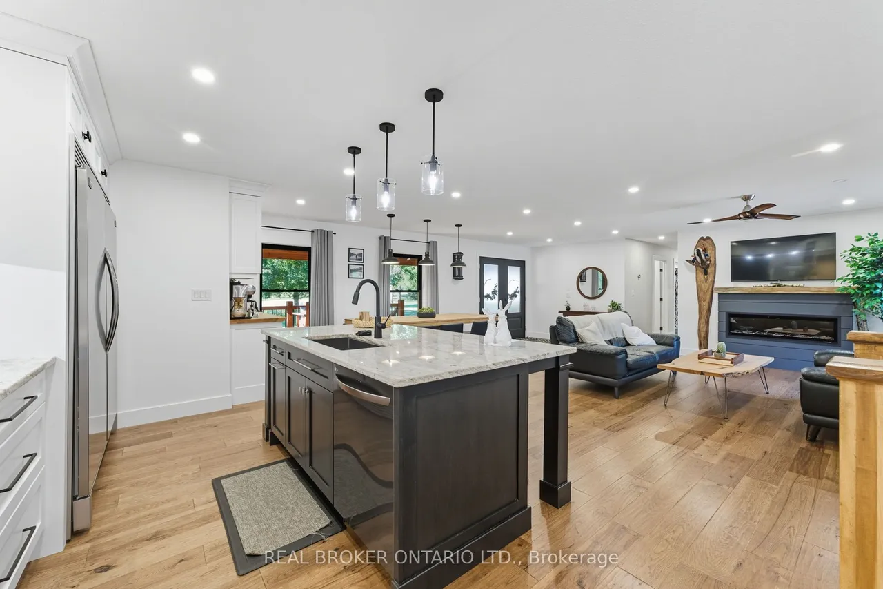 115 Lakeshore Road