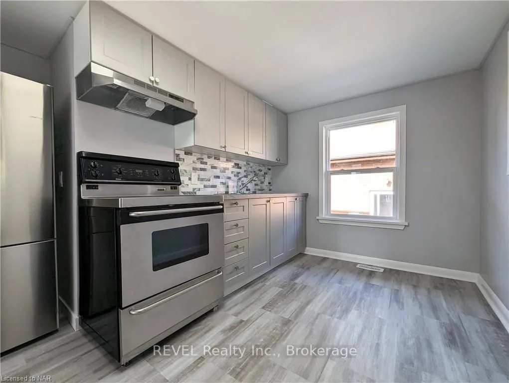 4591 Homewood Avenue — photo 3
