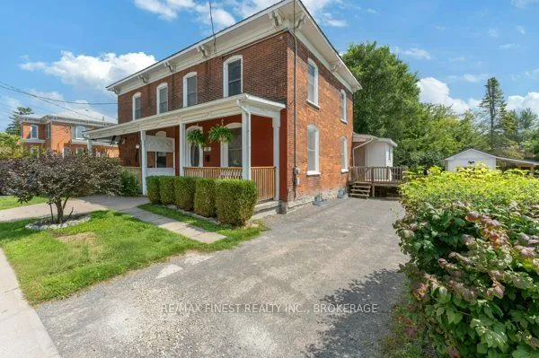 30 King Street — photo 3