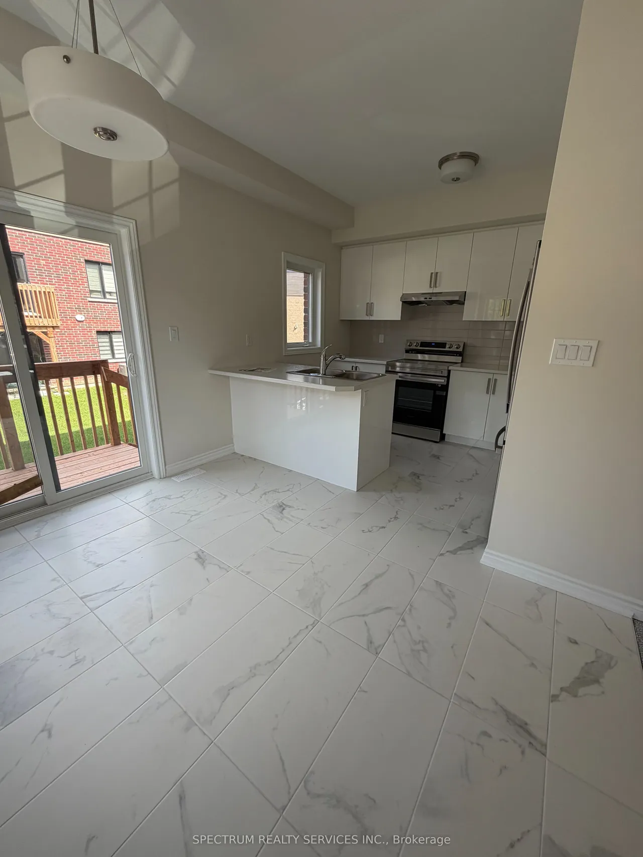 87 Colborne Street W — photo 3