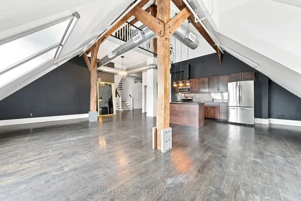 200 Stinson Street — photo 2