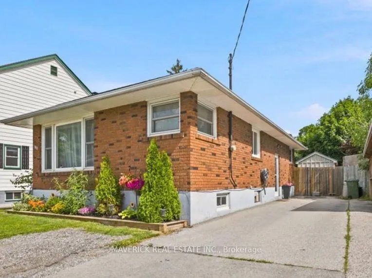 180 FOREST Avenue — photo 2